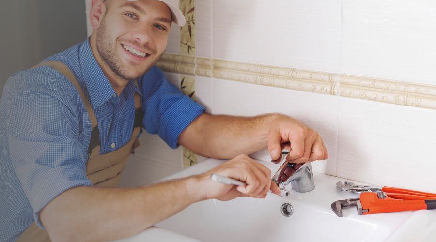 Professional clogged drains services in Clarita, OK